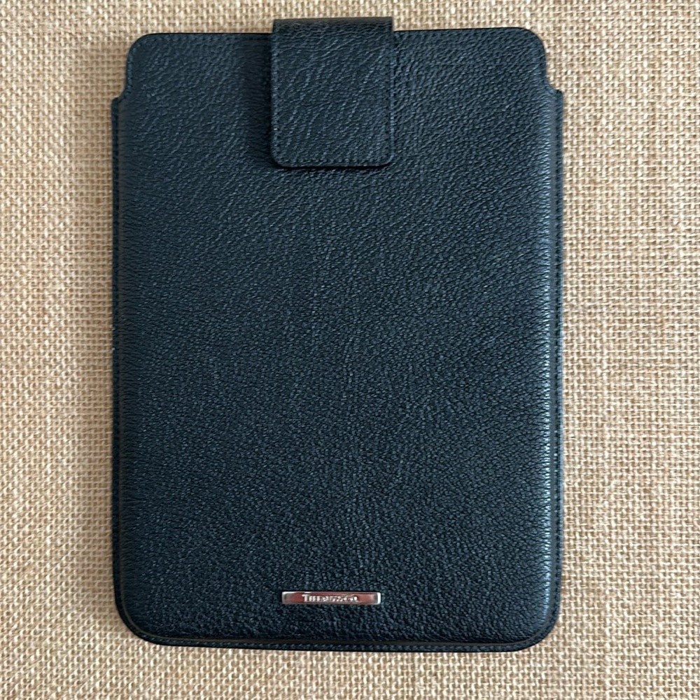 Tiffany & Co. mini ipad cover w/flannel
